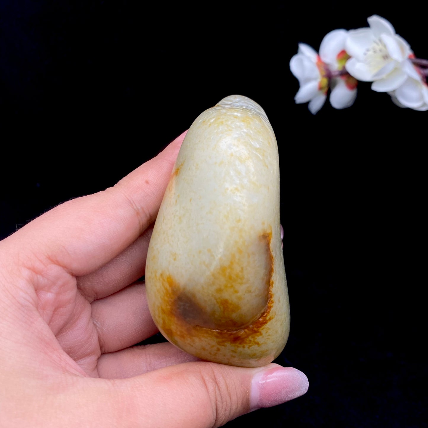 和田玉-满洒金皮青花底籽料手把件