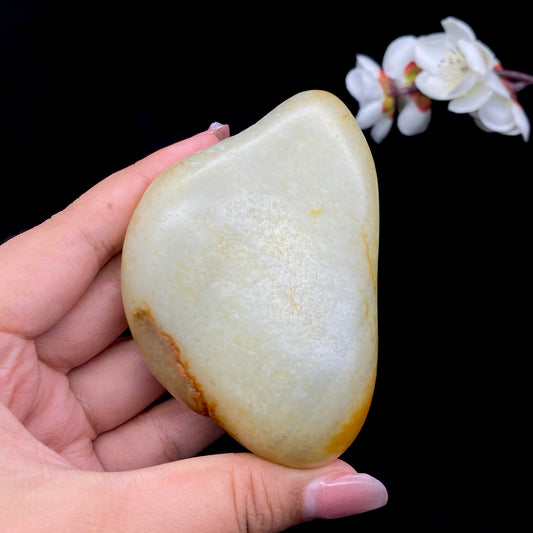 和田玉-满洒金皮青花底籽料手把件