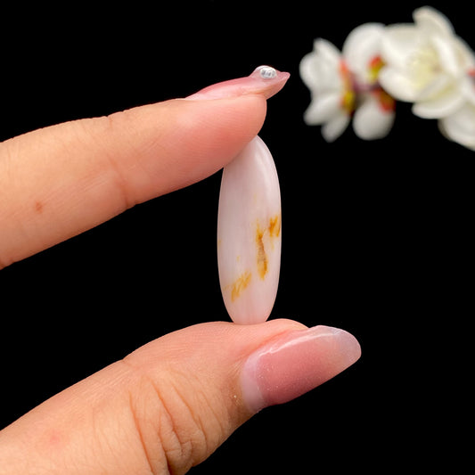 和田玉-桃花玉带黄皮籽料原石