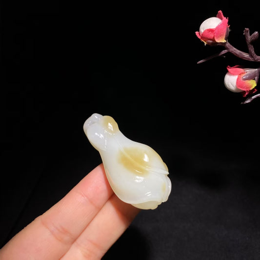 和田山料糖白玉玉兰花挂件