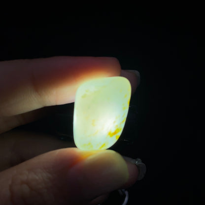 和田玉-洒金皮青花底籽料戒面籽