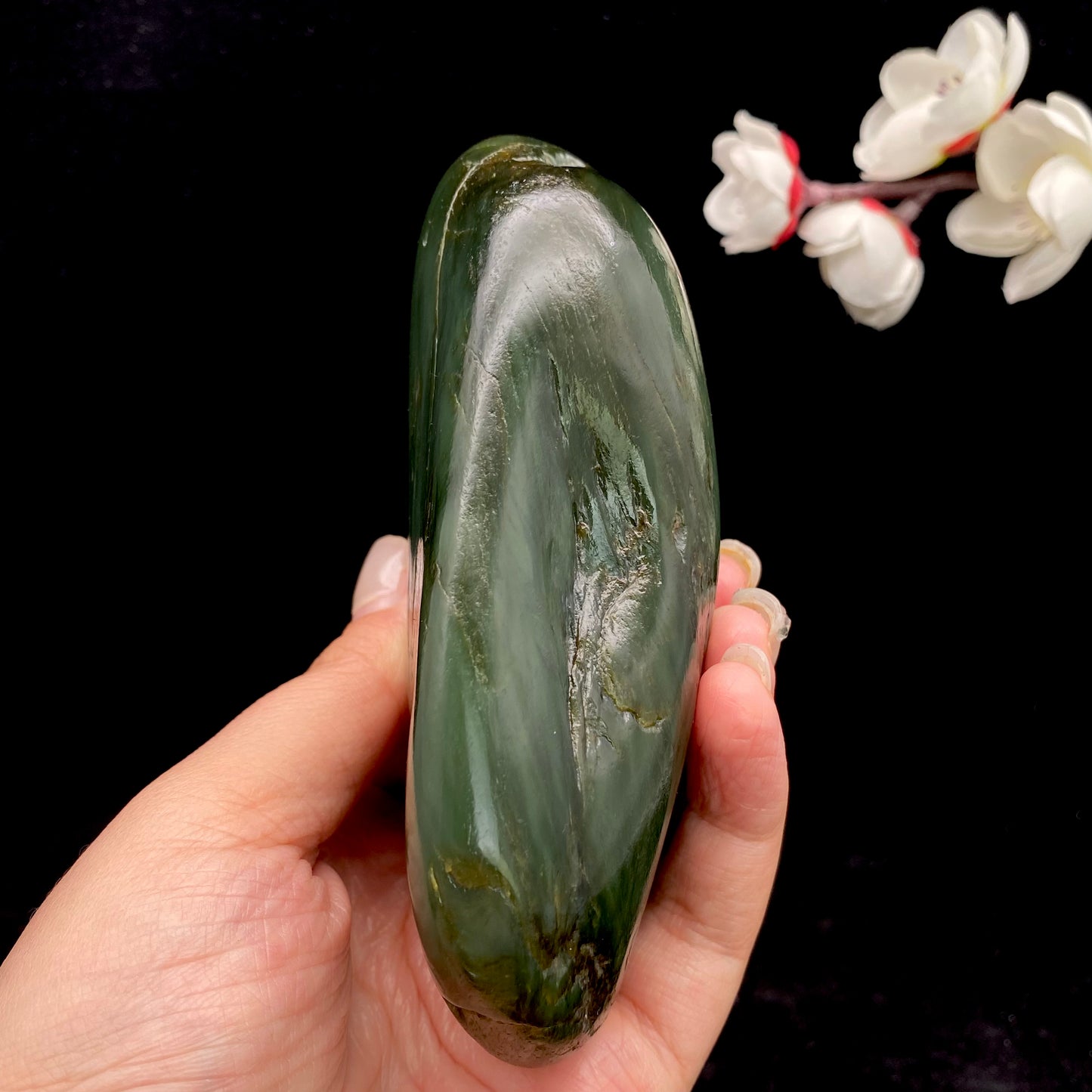 和田玉-沙枣青籽料原石