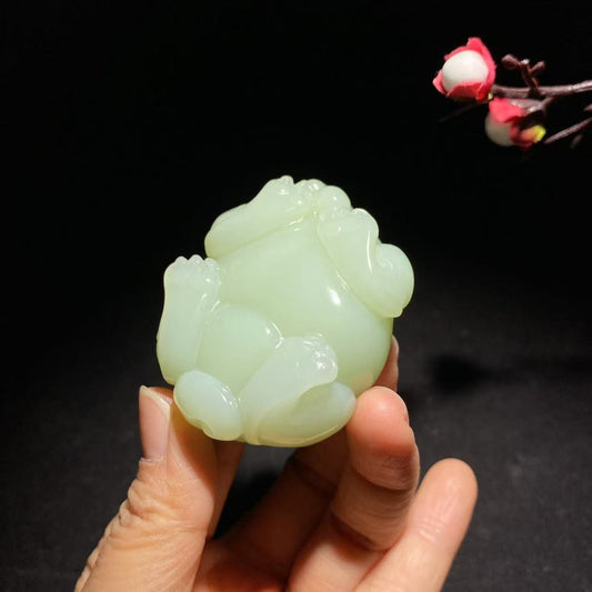 和田且末蓝貔貅手把件