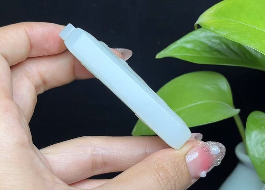 和田羊脂玉关公挂件