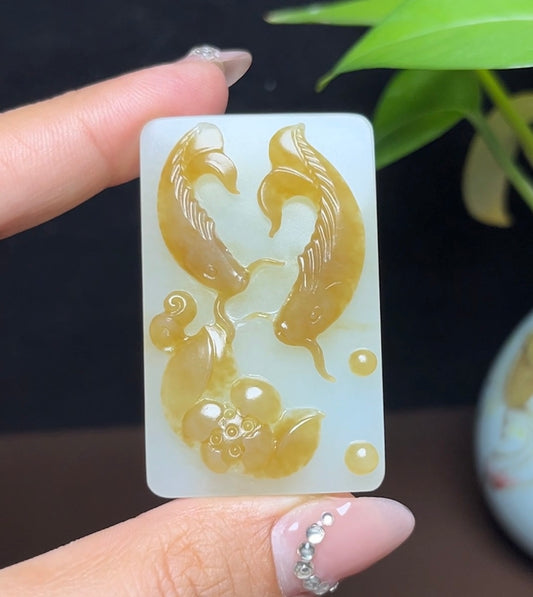 新疆和田玉且末糖白羊脂玉年年有余挂件