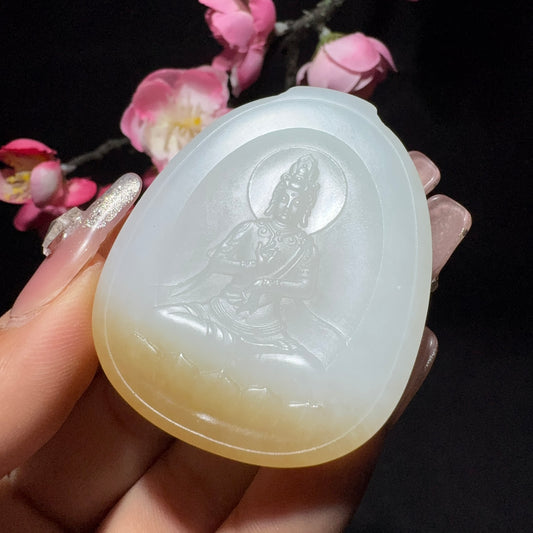 和田玉糖白玉观音牌挂件