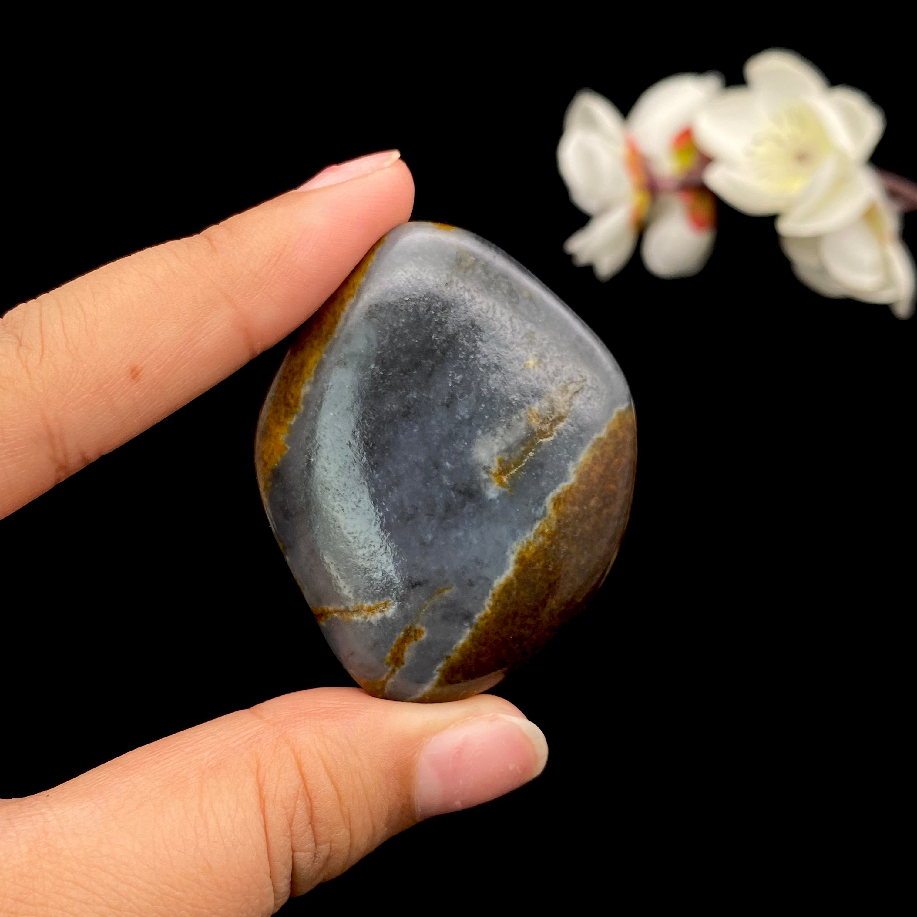 2025年最新】中国 ホビー・楽器・アート 高品質本物！和田玉の置物☆青花