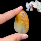 和田玉-聚黄皮青花底籽料挂件