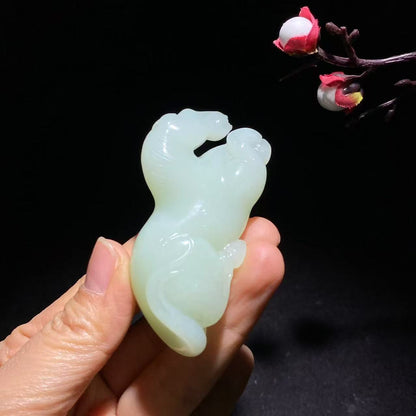 和田翠色白玉生肖马
