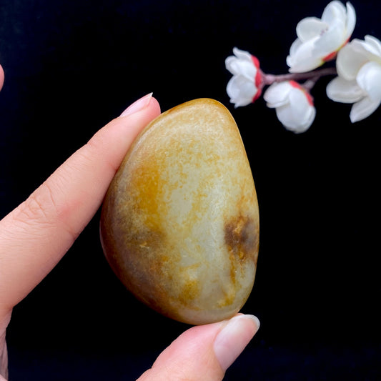 和田玉-洒金皮青花底籽料手把件（96克）