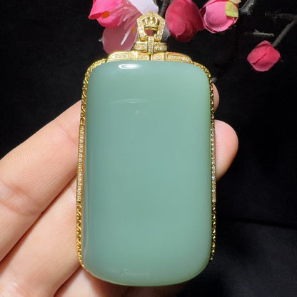 和田玉碧玉金镶玉吊坠（51.3g）