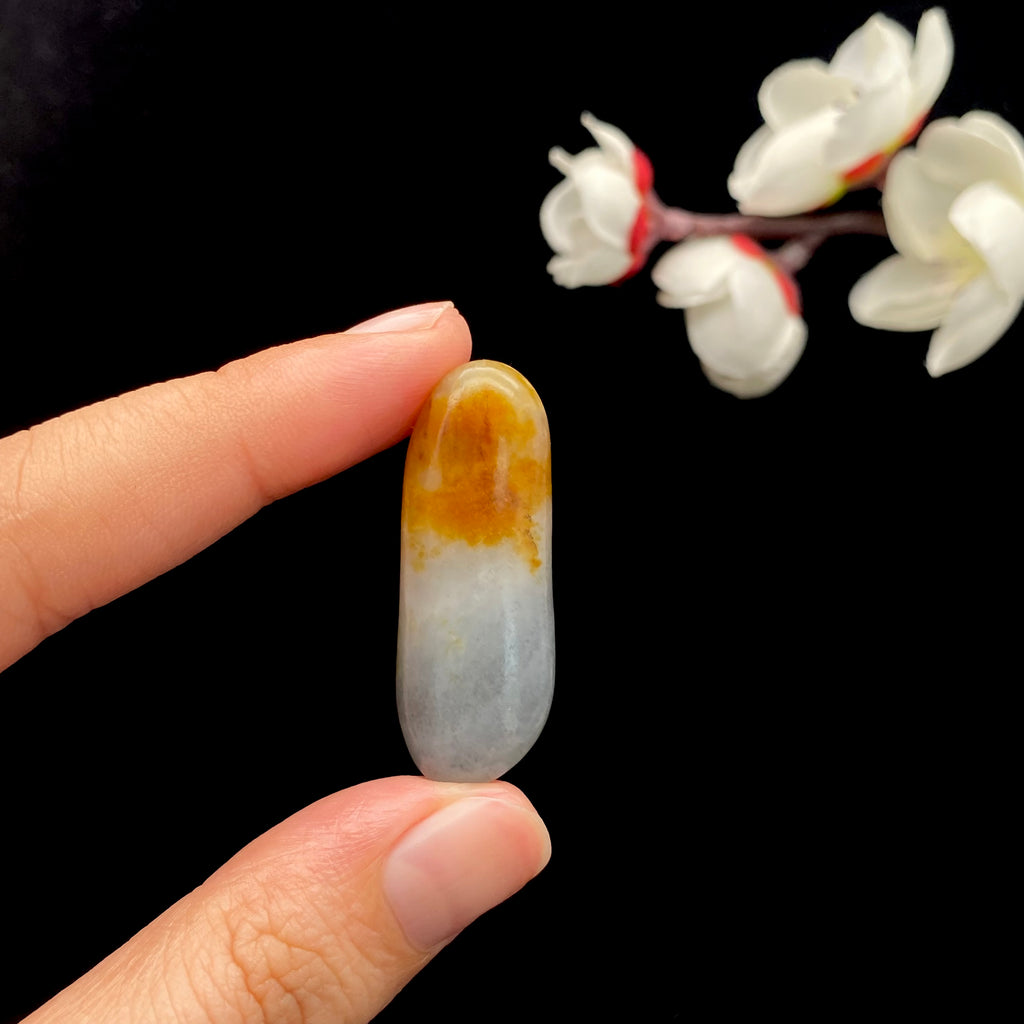 和田玉-聚黄皮青花籽料原石（9克）