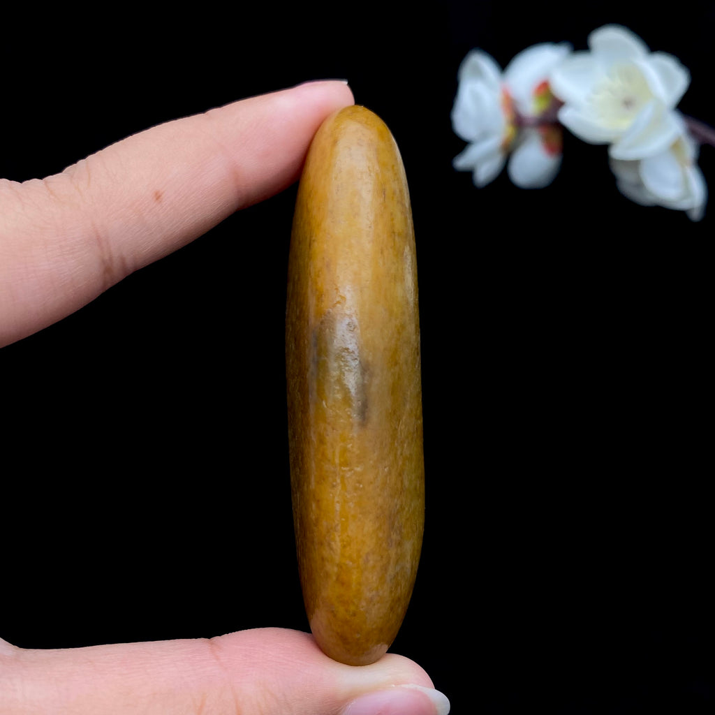 和田玉-黄沁皮籽料原石（70.5克）