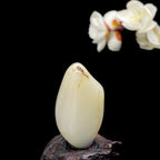 和田玉-白玉籽料原石（15.9克）