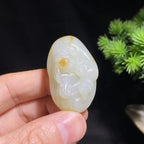 和田玉籽料猴子挂件（30.1g）