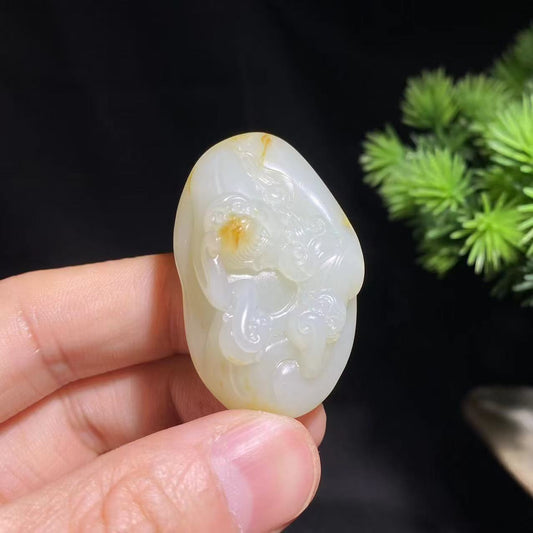 和田玉籽料猴子挂件（30.1g）