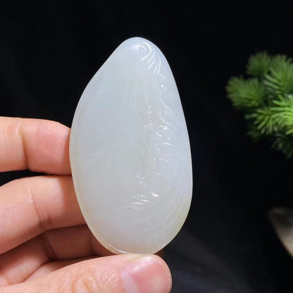 和田玉籽料观音挂件（40.3g）