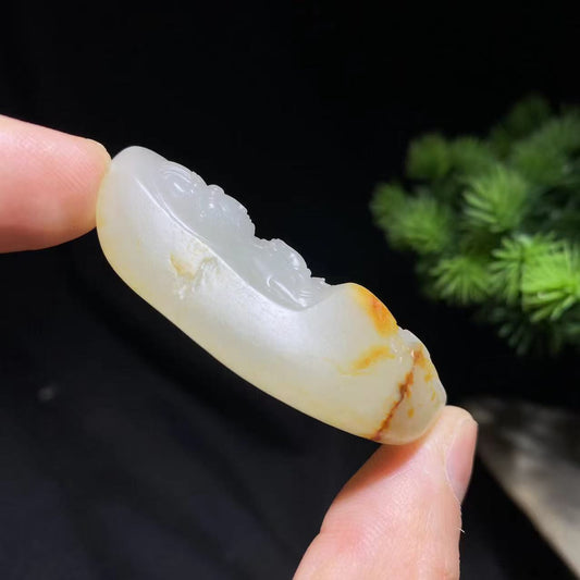 和田玉籽料普贤菩萨挂件