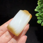 和田玉糖白观音牌子挂件（31.3g）