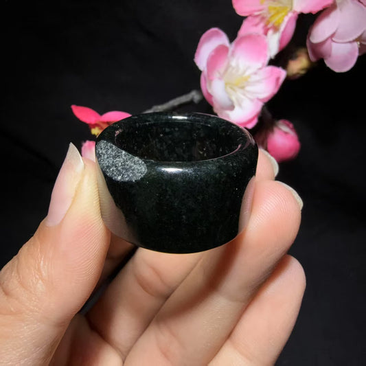 和田玉黑青扳指（15.8g）