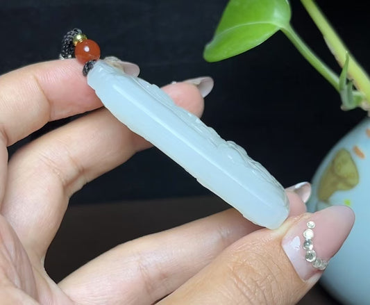 和田羊脂玉观音山水牌挂件（45.9g）
