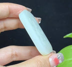 和田玉且末糖羊脂玉千手观音挂件（31.1g）