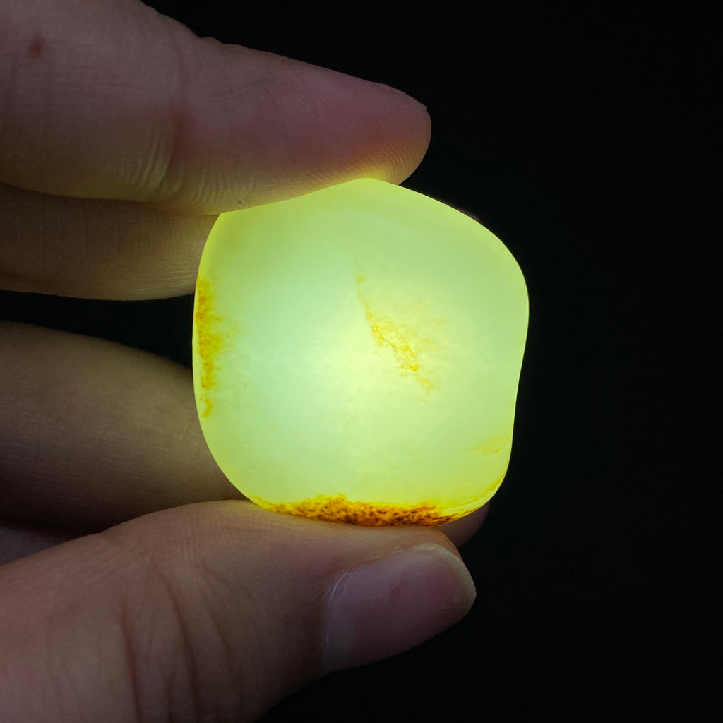 和田玉-聚黄皮青白肉籽料吊坠籽（14.8克）