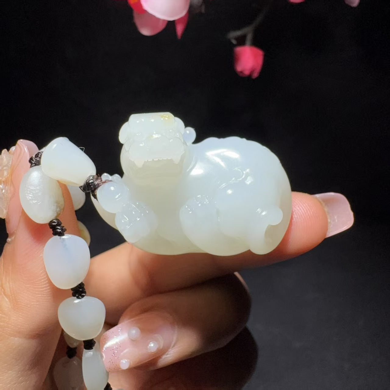 和田玉籽料挂件貔貅