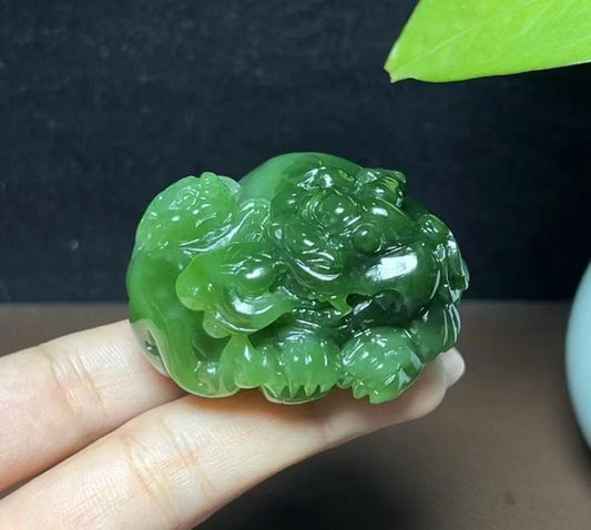 和田玉碧玉如意子母貔貅手把件摆件（112.2g）