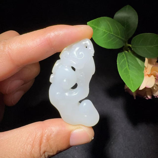 和田玉籽料挂件如意（18.1g）