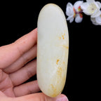 和田玉-洒金皮白肉籽料手把件（264克）