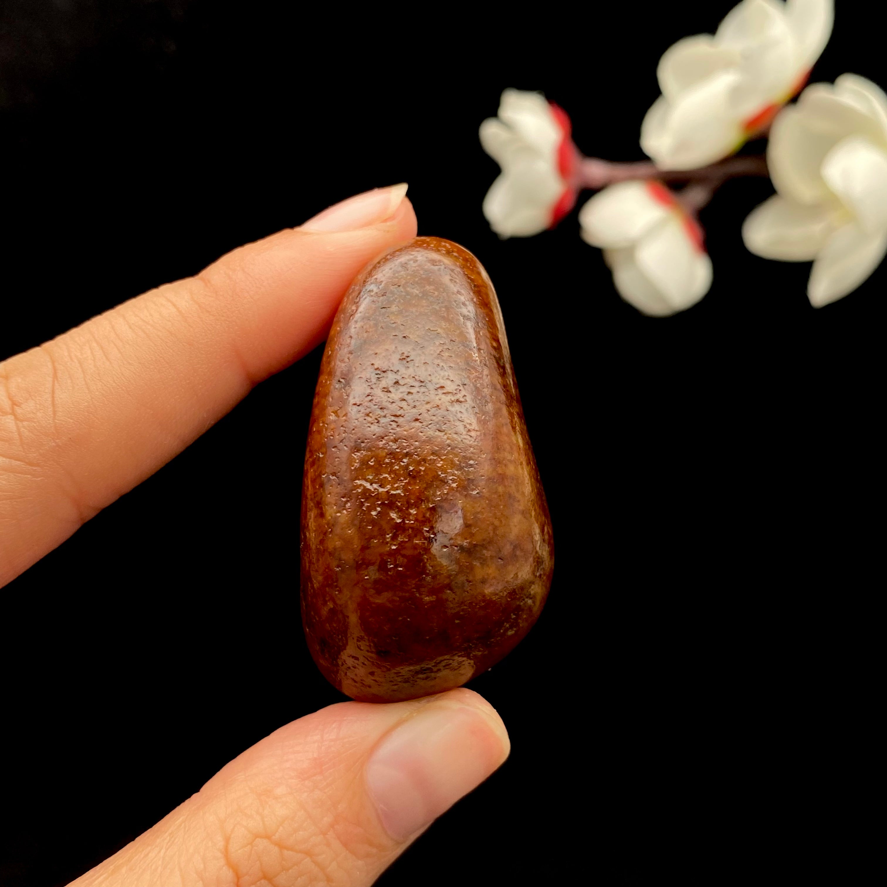 和田玉-红沁皮籽料原石（45克）
