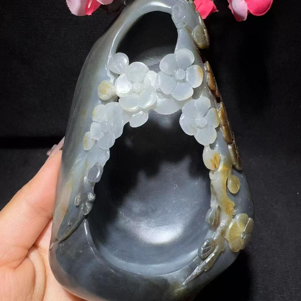 和田玉籽料青花烟灰缸摆件（398.6g）