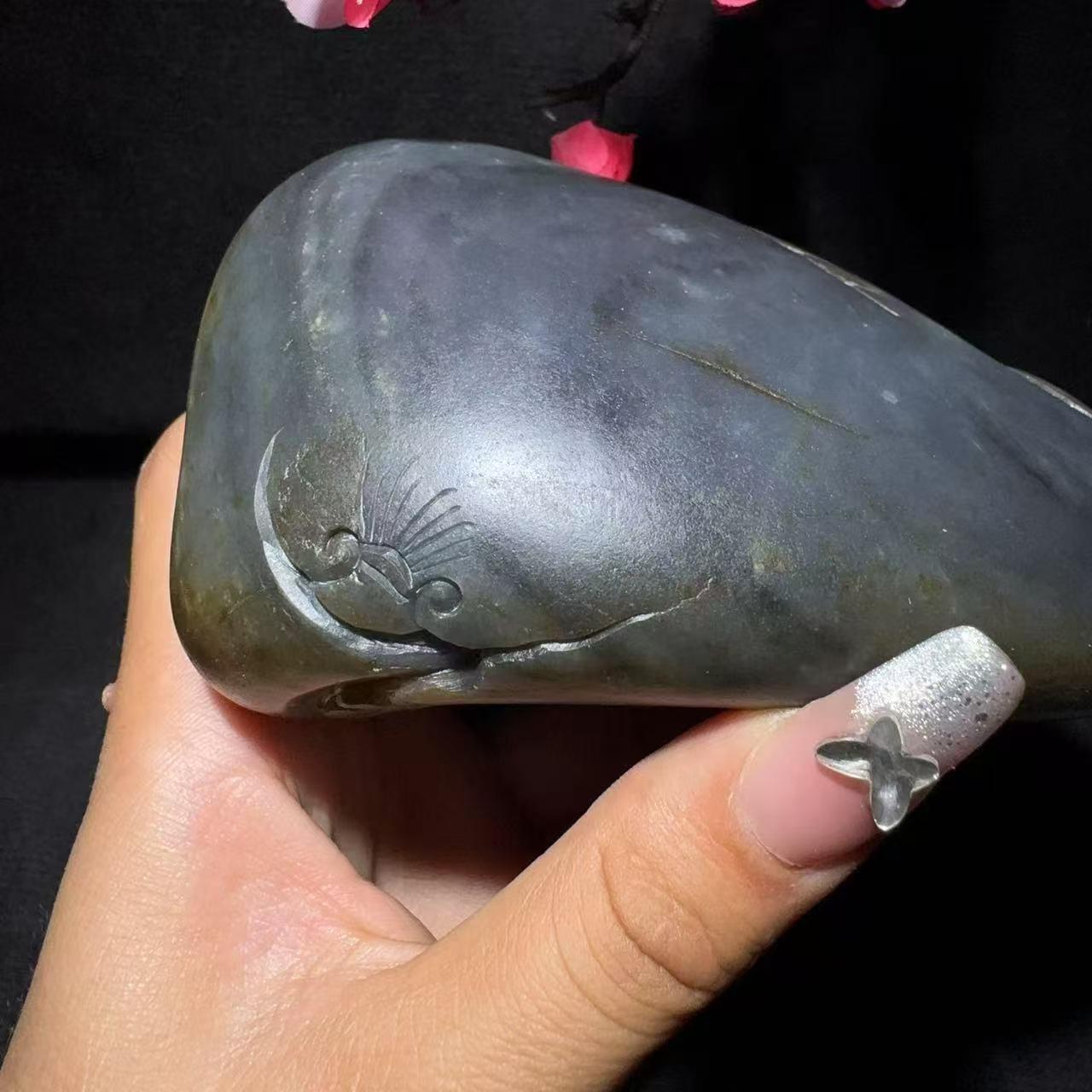 和田玉籽料青花烟灰缸摆件（398.6g）