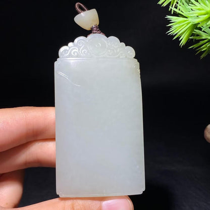 和田玉籽料无事牌（101.0g）