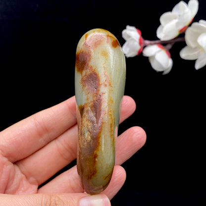 和田玉-聚红皮青白肉籽料原石（118.8克）