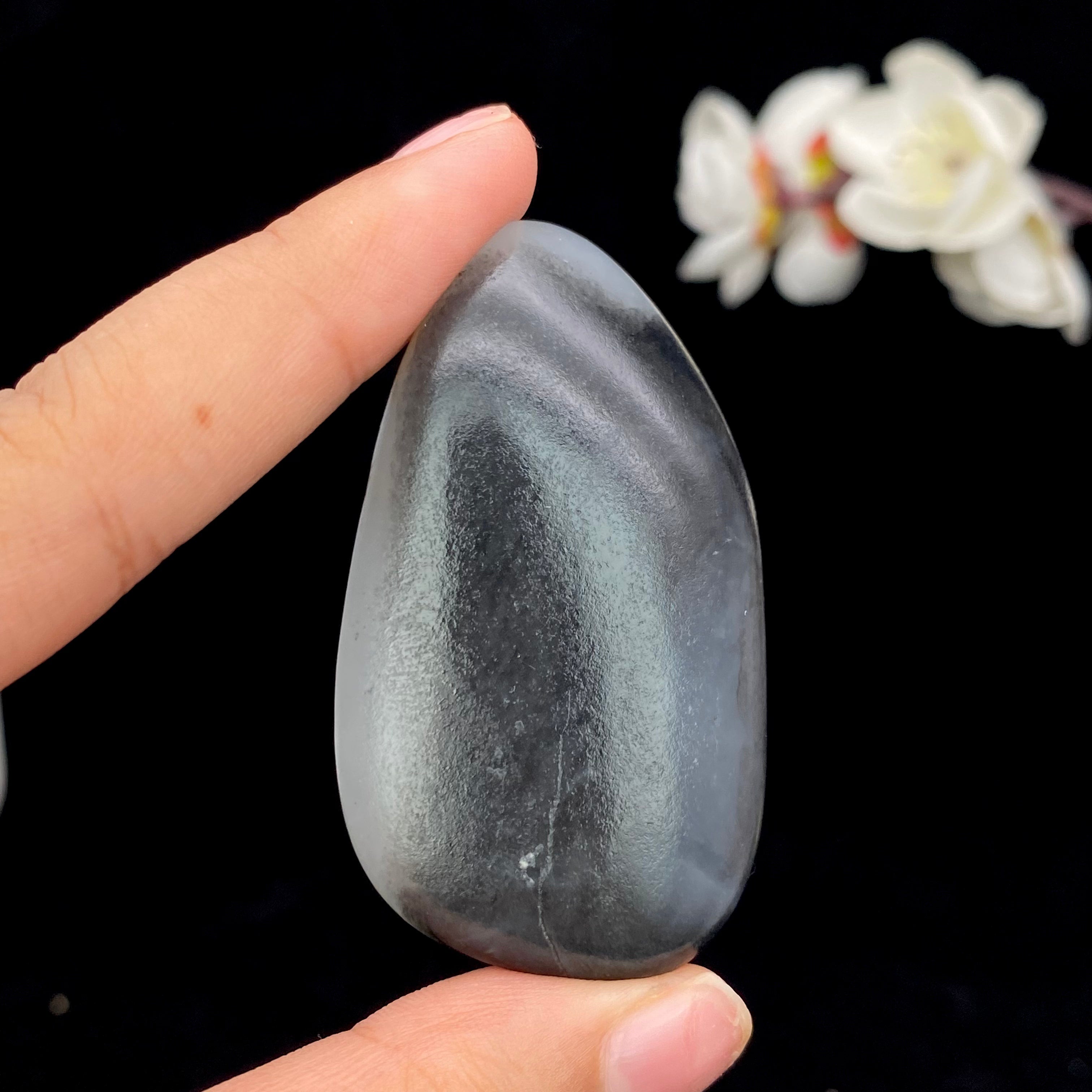 和田玉-青花籽料原石（51克） – 厚德载玉