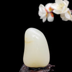 和田玉-洒金皮白肉籽料挂件（23.3克）