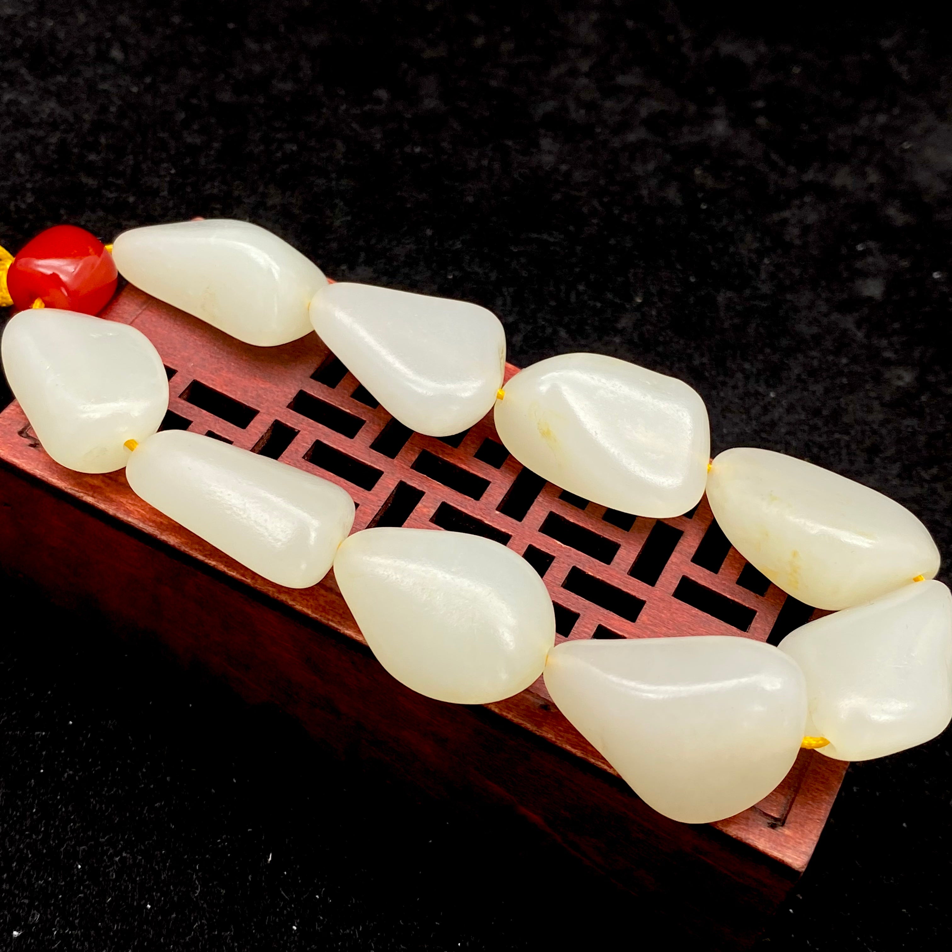 和田玉-白玉籽料【精品手串】 67.5克