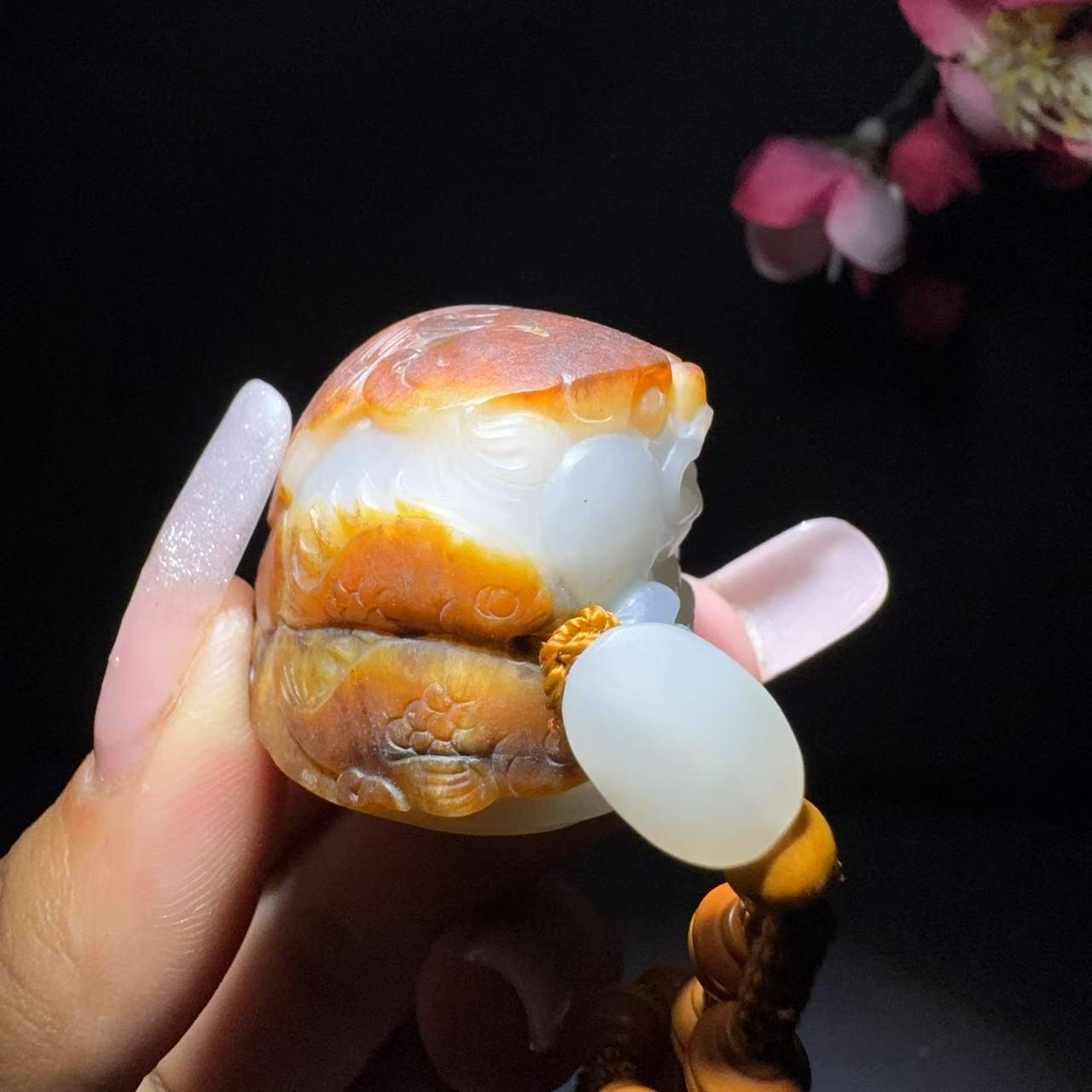 和田玉籽料挂件龙龟（50.2g）