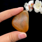 和田玉黄沁皮籽料挂件（27.5g）