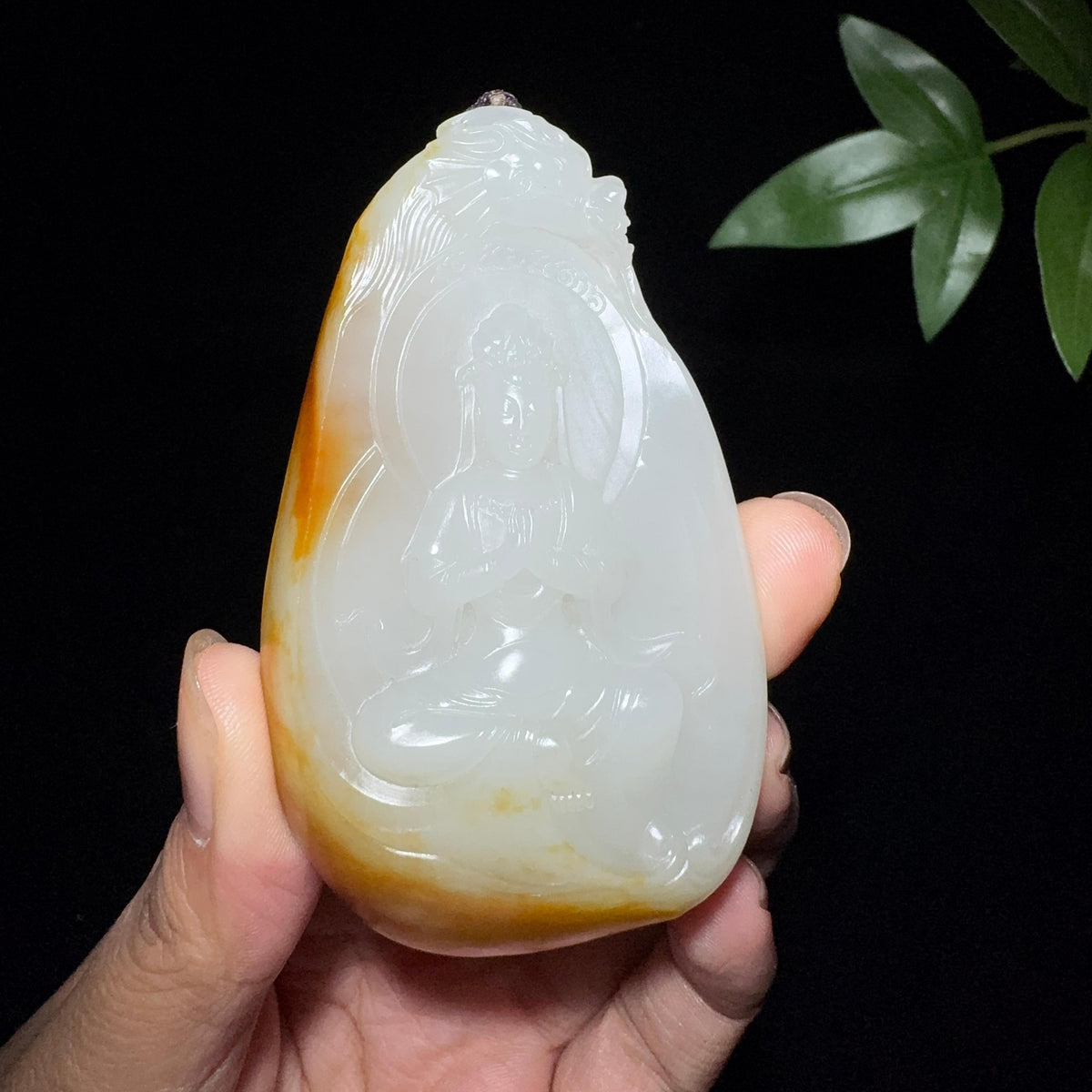和田玉籽料御龙观音（73.2g）