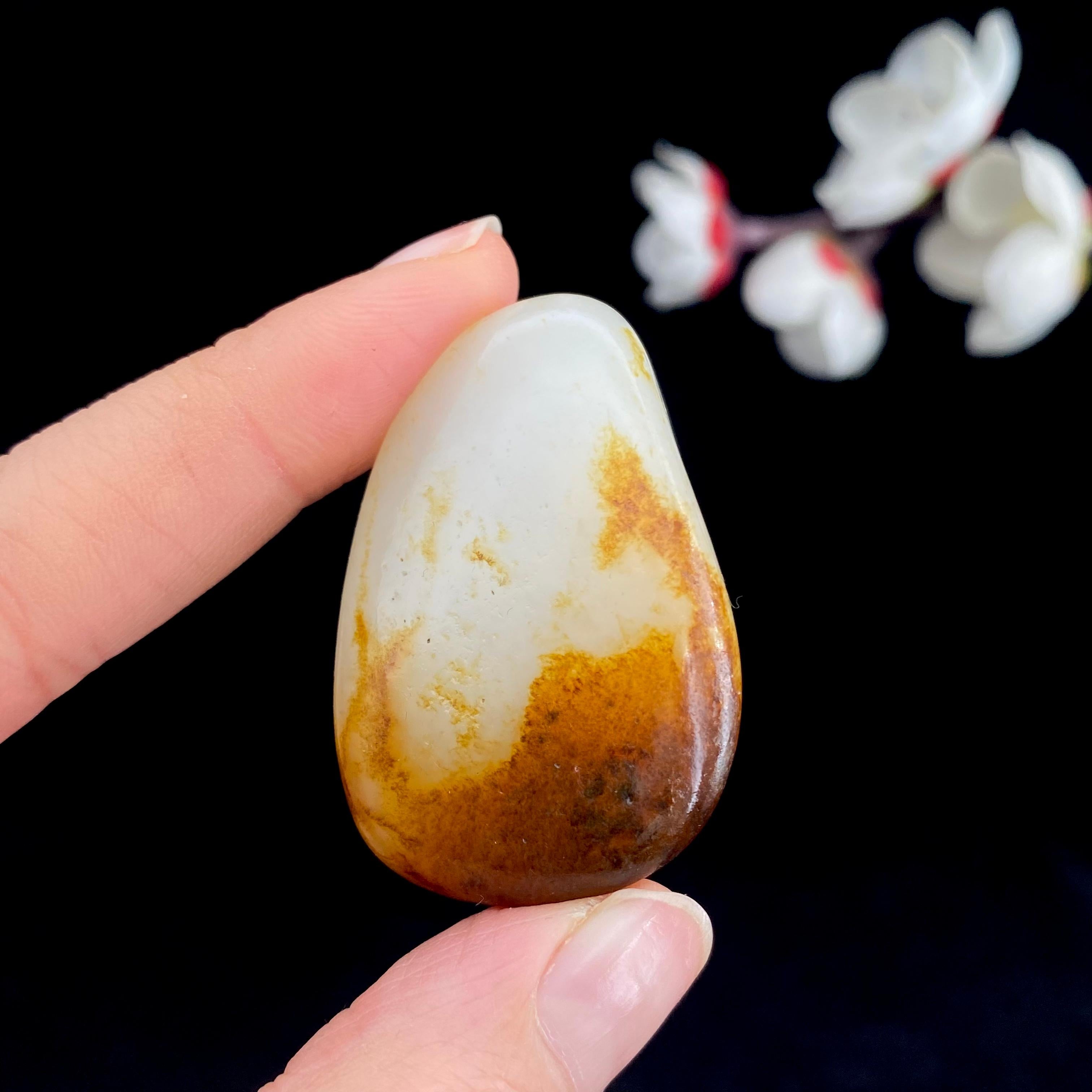 和田玉聚黄皮籽料（29.8g）