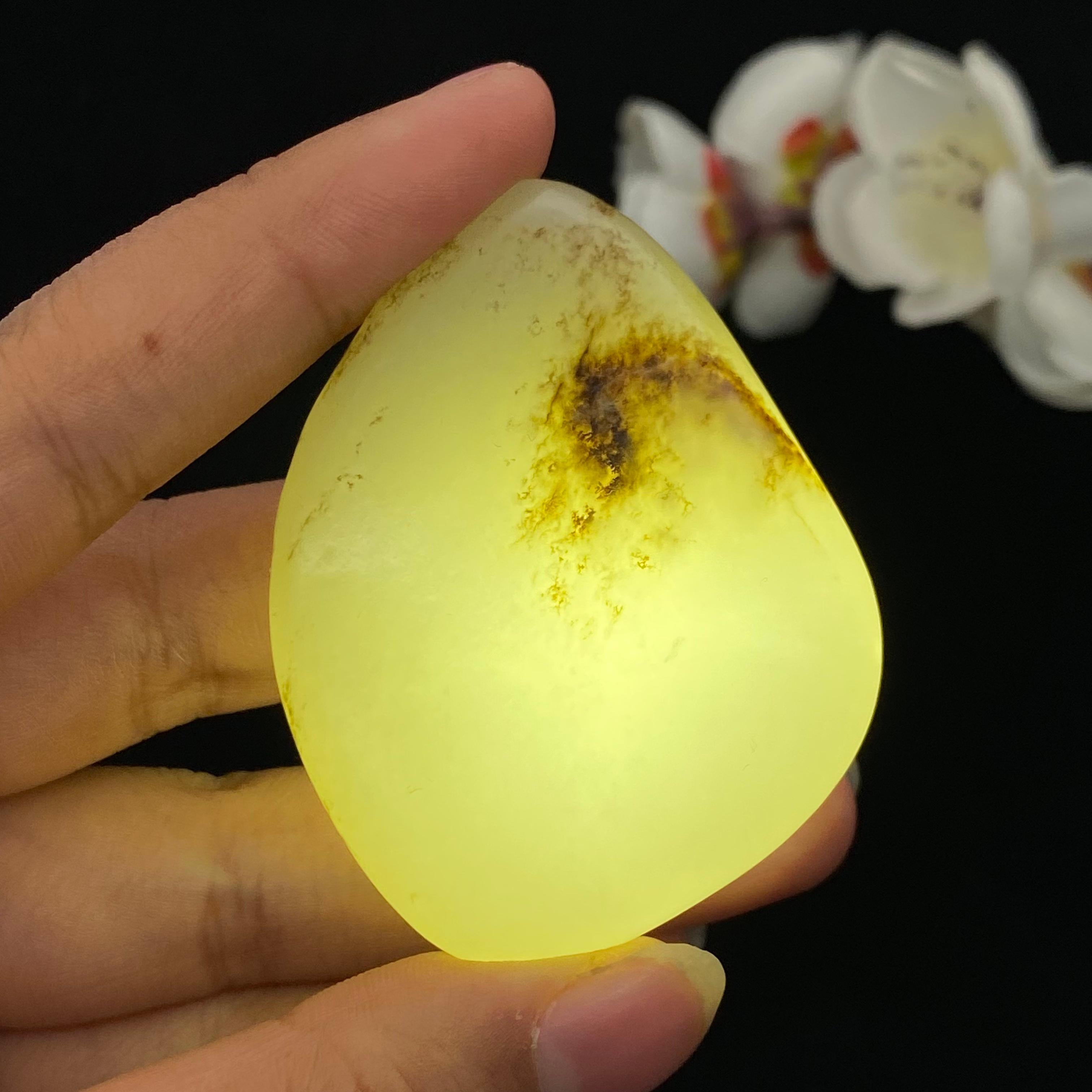 和田玉秋梨皮籽料挂件（59.5g）
