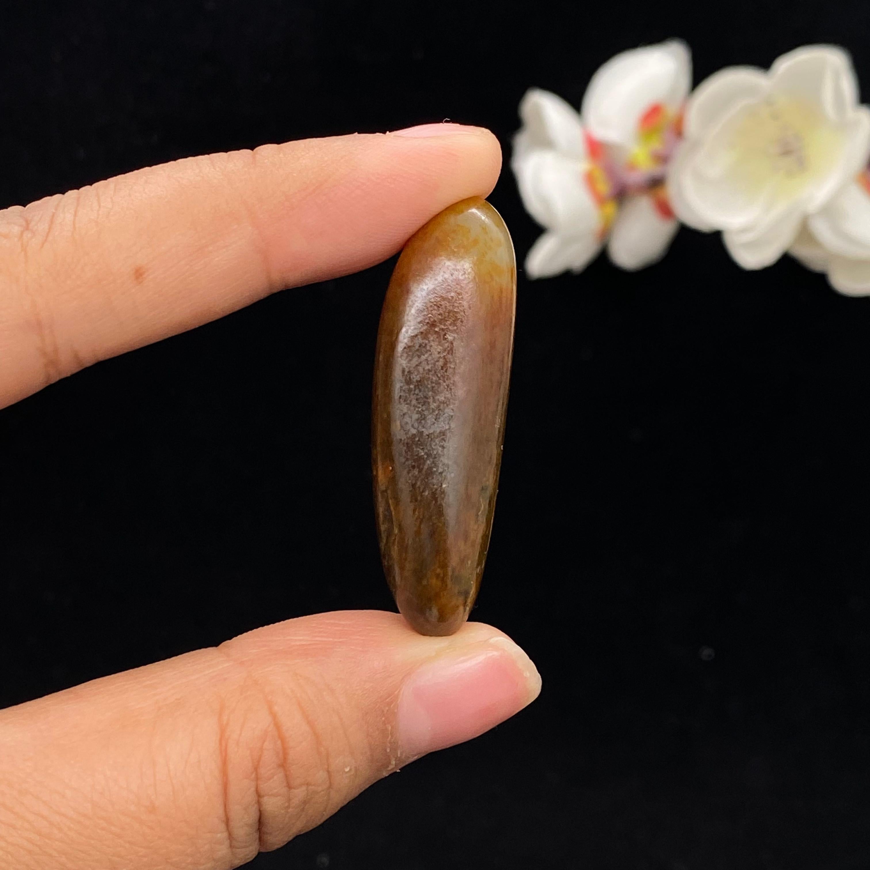 和田玉黄沁皮籽料挂件（17g）