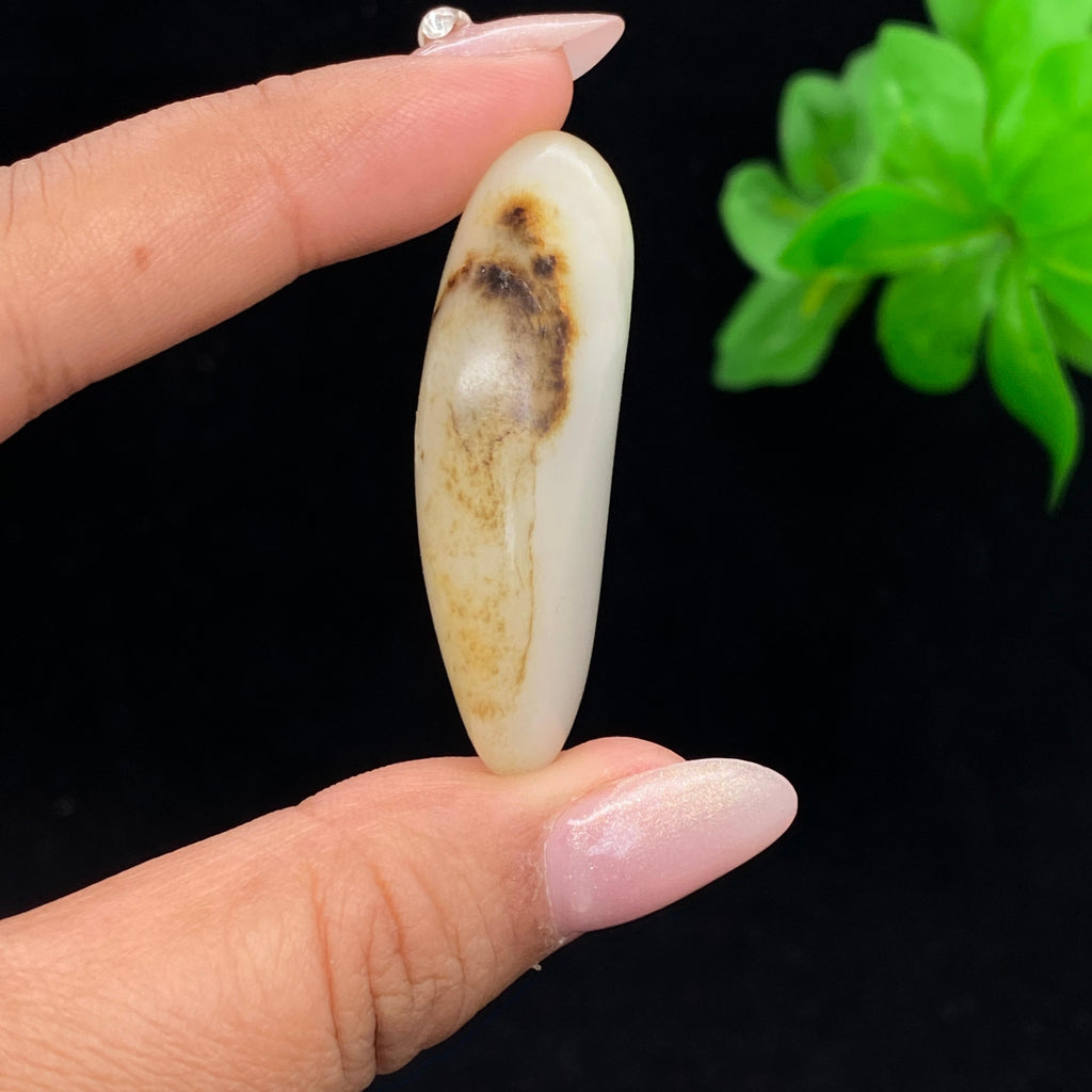和田玉秋梨皮籽料挂件（26.3g）