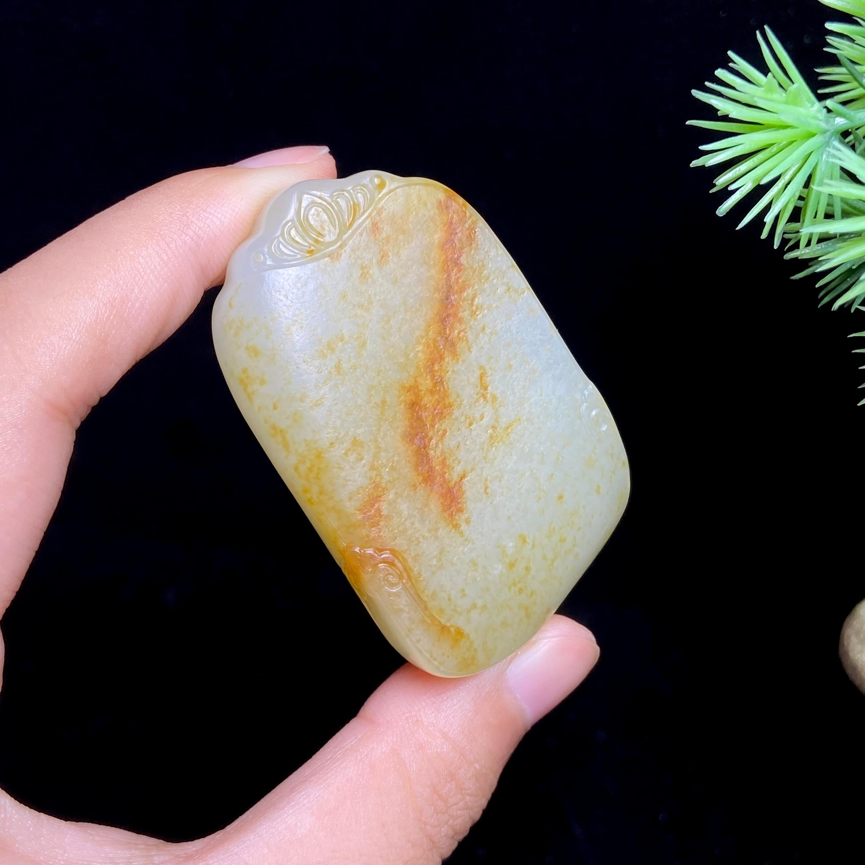 和田玉玉籽料无事牌（48.7g）