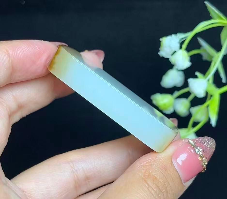 和田玉天地糖白平安无事牌（45.2g）