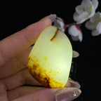 和田玉聚红皮籽料原石（33.9g）