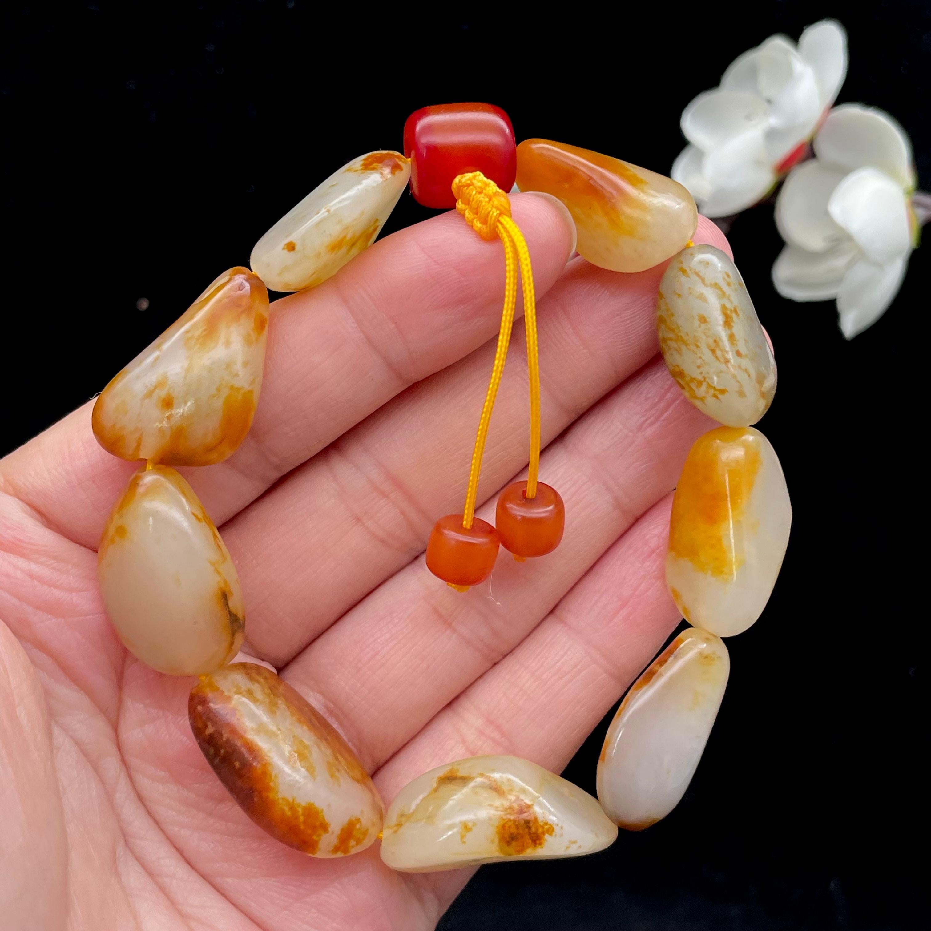 和田玉聚黄皮籽料【精品手串】（42.2g）